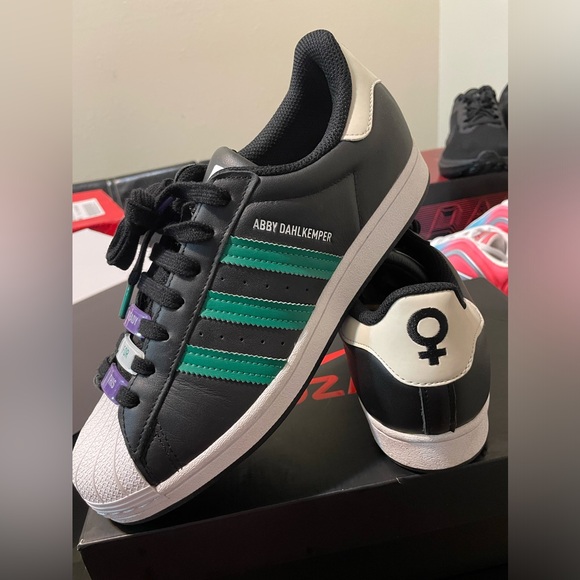 adidas | Shoes | Adidas Originals Women Abby Dahlkemper Superstar Core ...
